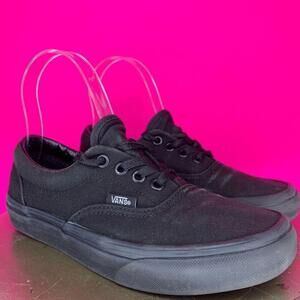Vans Doheny Black Canvas Low Top Sneaker Sz 6
